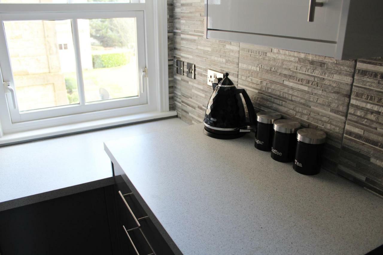 The View Deer Park Luxury Apartment Единбург Екстериор снимка